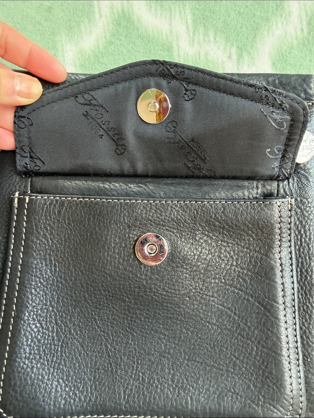 Fossil Black Pebbled Leather Crossbody Bag - 9x8x3” - Picture 9 of 15